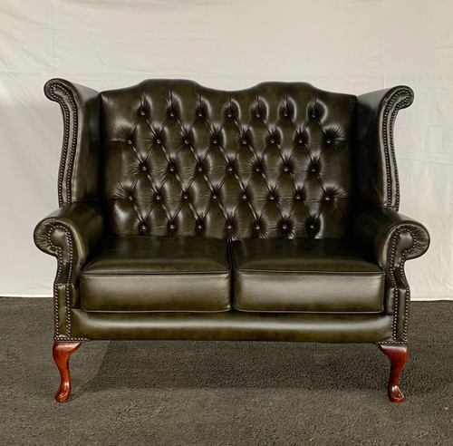 Green leather chesterfield - green,