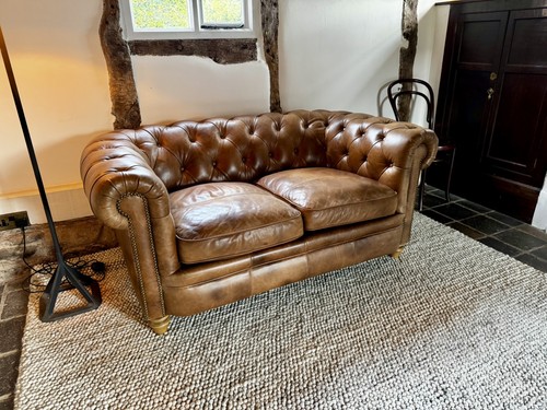 Brown leather chesterfield - chesterfield, 2