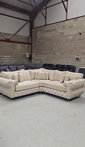 Rio chesterfield cream plush - chesterfield,
